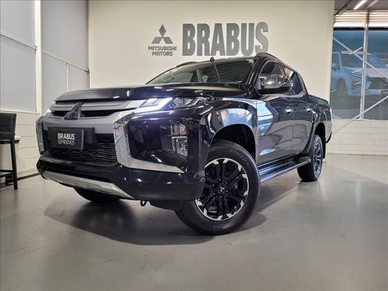 MITSUBISHI L200 TRITON 2.4 16V TURBO DIESEL SPORT HPE CD 4P 4X4 AUTOMÁTICO